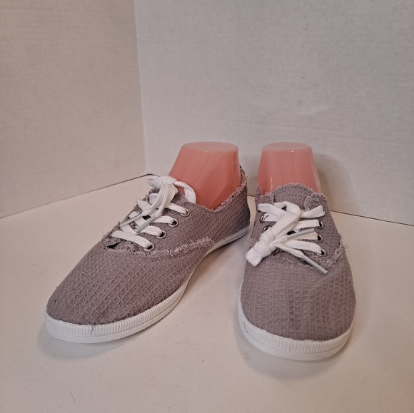 Rocket Dog Womens Millie Lima Gray Slip-On Sneaker - Picture 1 of 7